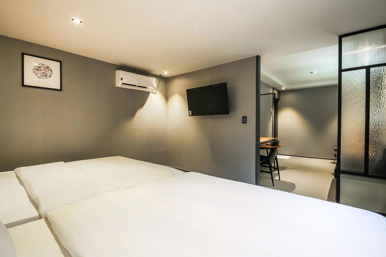 Deluxe Motel コジェ エクステリア 写真